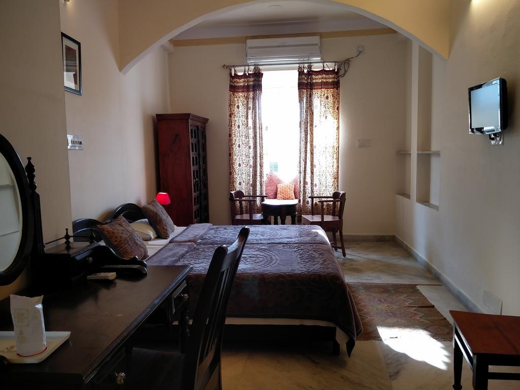 Pratap Bhawan Hotel